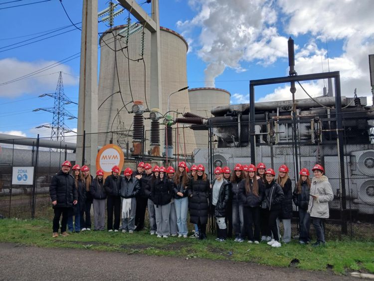 Vállalatlátogatáson a Mátrai Erőműben